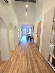 North Bridge Road (D7), Office #634599451